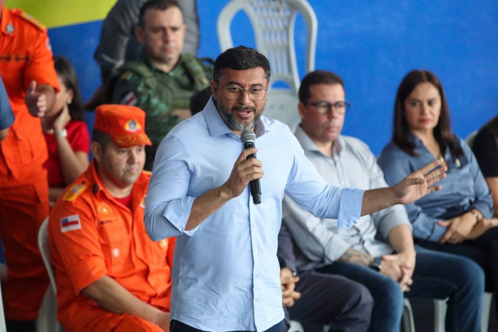 Estrutura e equipamentos entregues pelo Governo do Amazonas ao Corpo de Bombeiros vão reforçar ações da estiagem 9 Estrutura e equipamentos entregues pelo Governo do Amazonas ao Corpo de Bombeiros vao reforcar acoes da estiagem 1 Foto Diego Peres Secom 1024x683 1