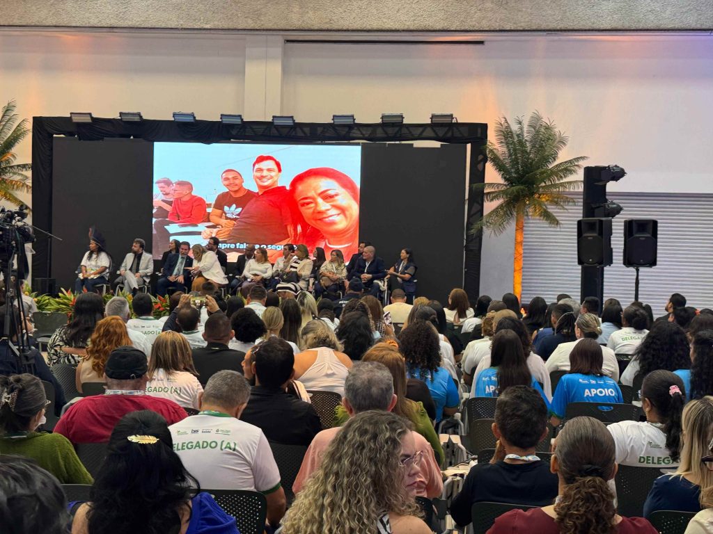 Etapa Estadual da Conferência Saúde do Trabalhador e da Trabalhadora conta com participação da FVS-RCP 12 FVS RCP FVS RCP na Conferencia Estadual do Trabalhador e Trabalhadora FOTO Anne Alves FVS RCP 1 1024x768 1