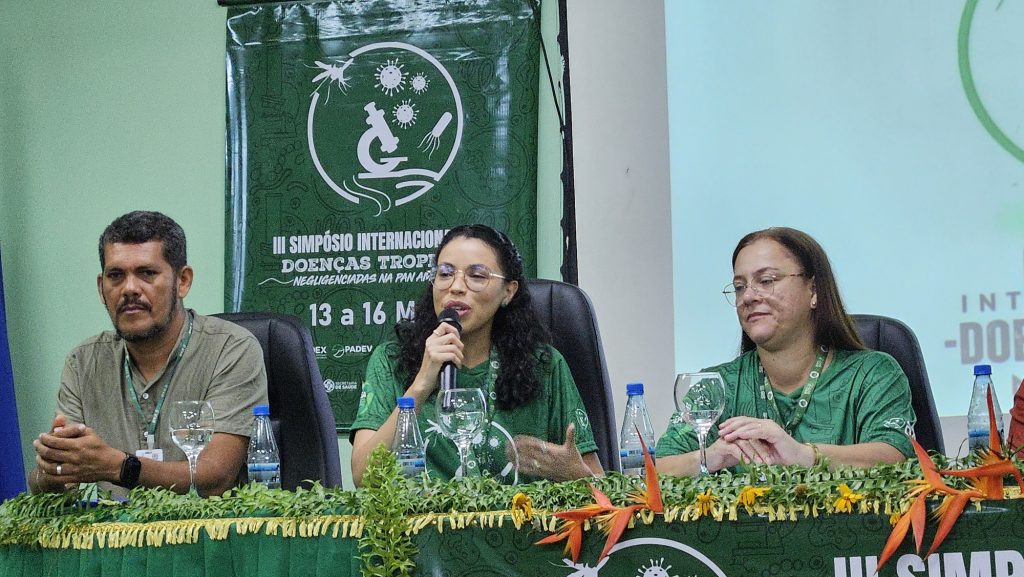 FVS-RCP destaca importância da vigilância em saúde na Tríplice Fronteira durante simpósio internacional 6 FVS RCP SIMPOSIO FOTO Girlene Medeiros FVS RCP 1024x577 1