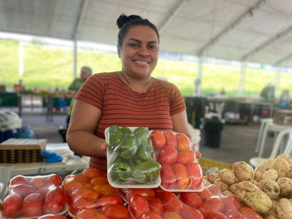ADS divulga cronograma das Feiras de Produtos Regionais desta semana, com edição especial no Parque Rio Negro 7 Feira Regional da ADS 3 1024x768 1