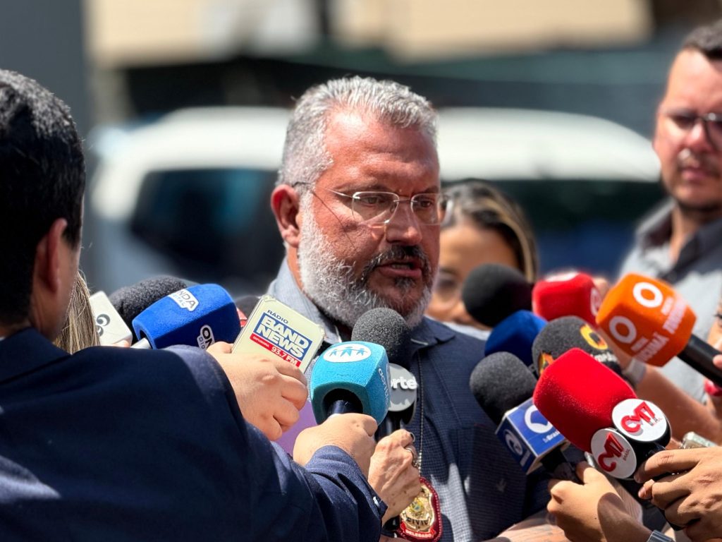 PC-AM causa prejuízo ao crime organizado com apreensão de pasta base de cocaína avaliada em R$ 12 milhões 13 PC AM DELEGADO THOMAZ VASCONCELOS DIAS FOTOS BEATRIZ SAMPAIO 2 1024x768 1