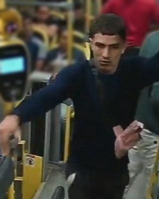 Polícia Civil divulga imagens de três homens procurados por roubo a ônibus em Manaus 6 PROCURADOS NAO IDENTIFICADOS 2