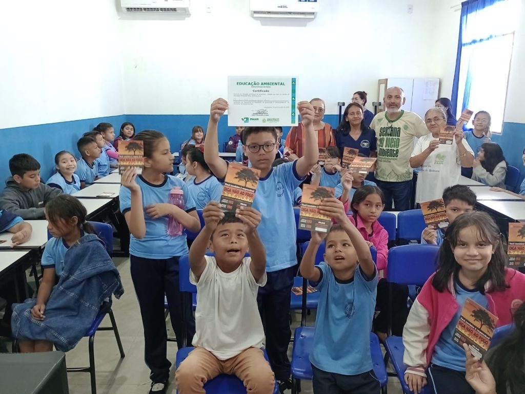 Ipaam finaliza mutirão de educação ambiental em Humaitá com mais de 890 alunos alcançados 6 Palestras em Humaita Foto 4 09 05 2025 1024x770 1