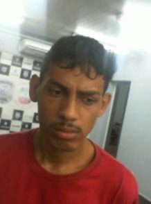 PC-AM divulga imagens de dois homens procurados por roubo a ônibus da linha 008 5 Procurado Luciano Tales Nunes Ferreira