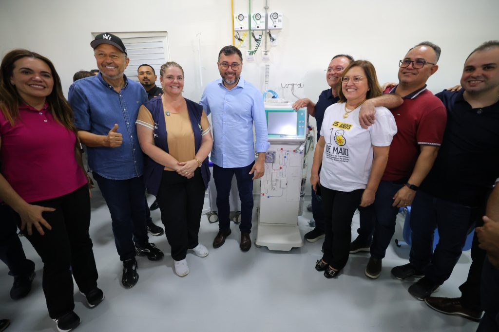 Governador Wilson Lima entrega UTI em Humaitá e interior passa a contar com 41 leitos de alta complexidade 17 SECOM ACAO EM HUMAITA FOTO9 ALEX PAZUELLO 1024x682 1