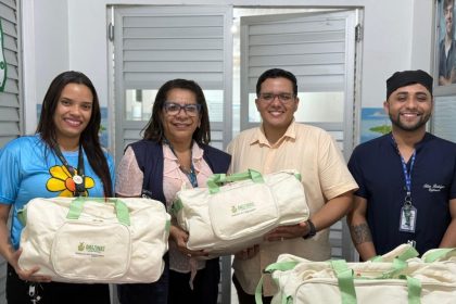 Saude Entrega Kits Bebes Fotos Victor Mamede 2 1024x768 1