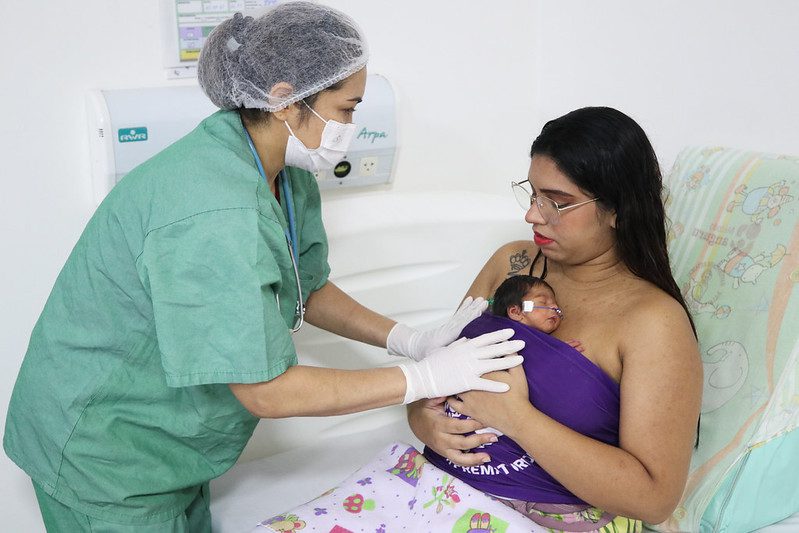 Governo do Amazonas aponta investimentos em políticas públicas voltadas às mães amazonenses 9 Secom Atendimento maternidade Arquivo