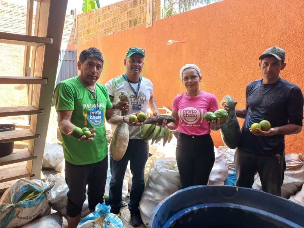 Governo do Amazonas adquire alimentos de produtores rurais em Boca do Acre 12 Sepror PAA Boca do Acre foto Divulgacao 5 1024x768 1