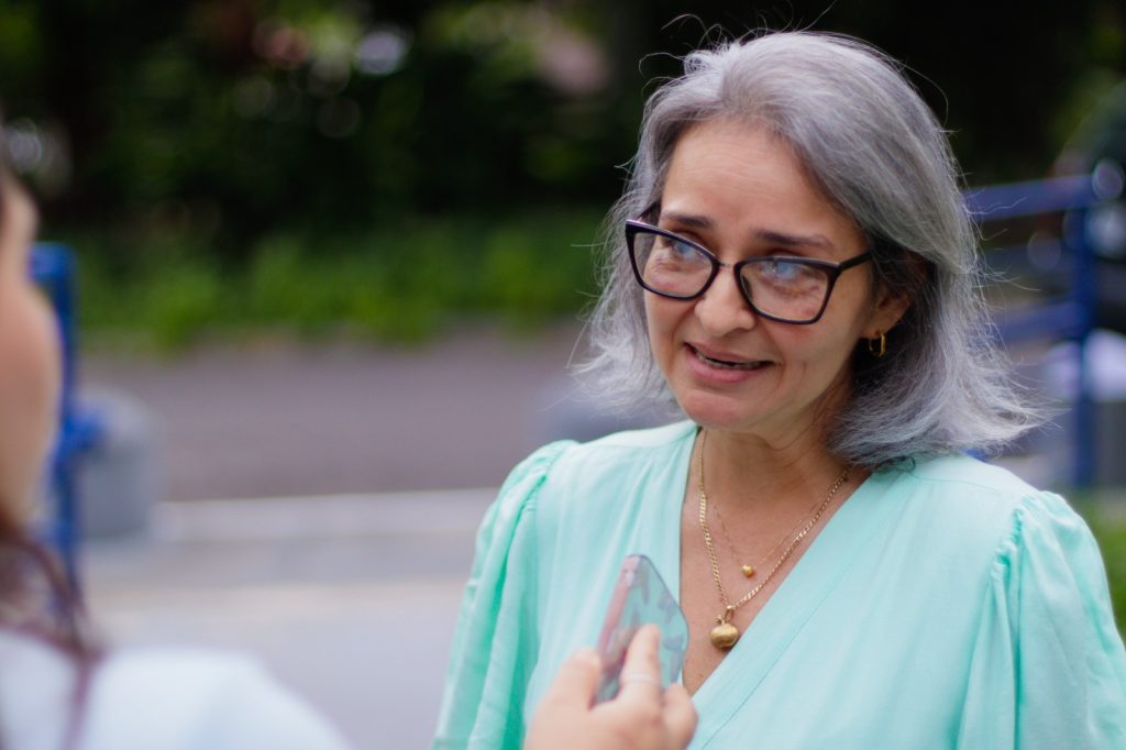 Empreendedorismo: mulheres em vulnerabilidade social iniciam curso de Cosméticos Naturais, por meio de parceria entre Sejusc e UEA 13 Syrlan Picanco Foto Ygson Franca Sejusc 28 1024x682 1