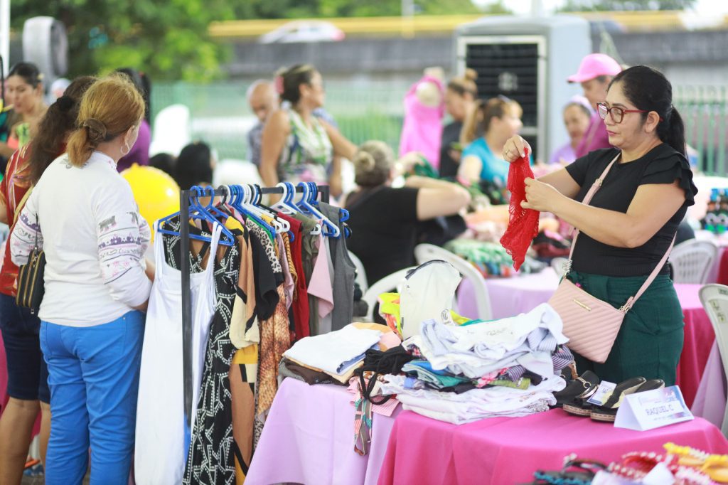 Governo do Amazonas promove 4ª edição Bazar das Mulheres Empreendedoras do Prosamin+ 5 UGPE Bazarempreendedoras Foto TiagoCorrea 1 1024x682 1