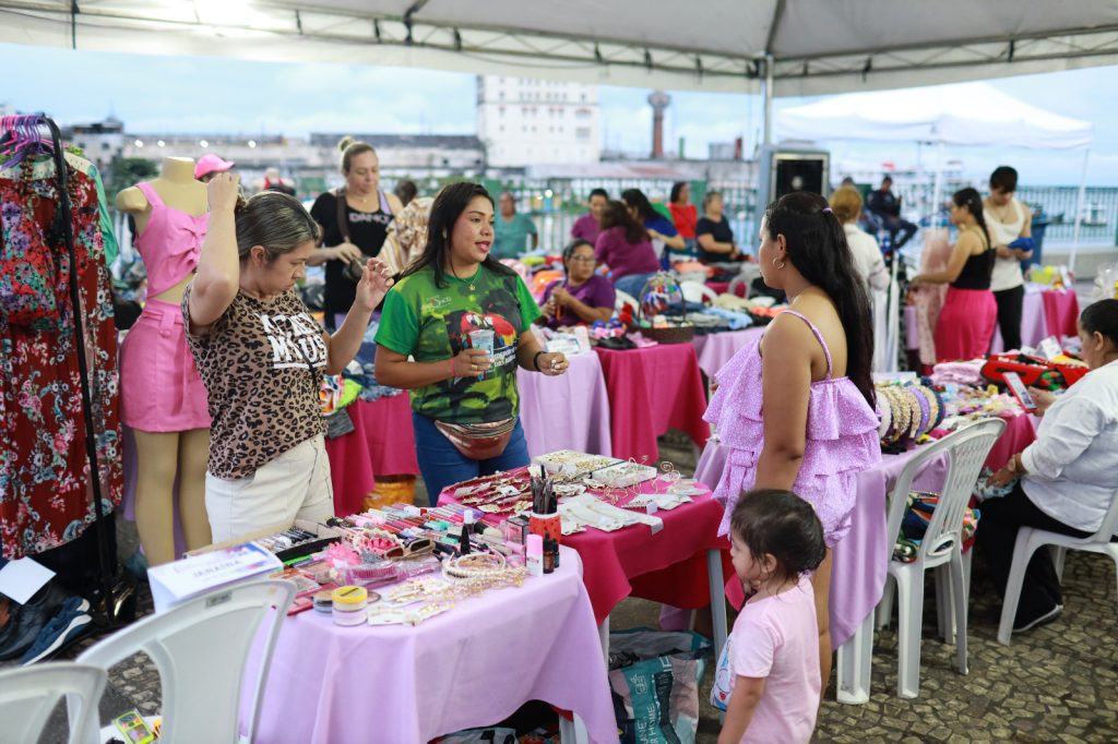 Governo do Amazonas promove 4ª edição Bazar das Mulheres Empreendedoras do Prosamin+ 7 UGPE Bazarempreendedoras Foto TiagoCorrea 2 1024x682 1