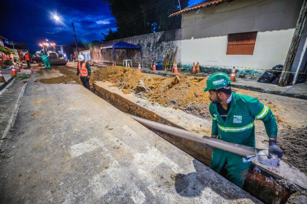 Governo do Amazonas e Prefeitura de Parintins assinam termo de cooperação para repasse das obras de saneamento do Prosai 10 UGPE OBRAS PROSAI PARINTINS FOTO TIAGO CORREA 2 1024x682 1
