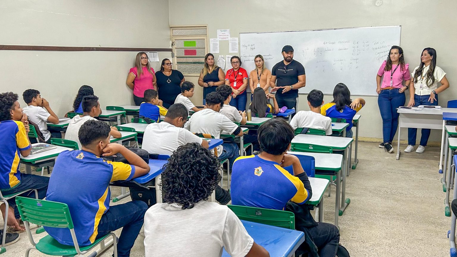 Visitas as escolas 3