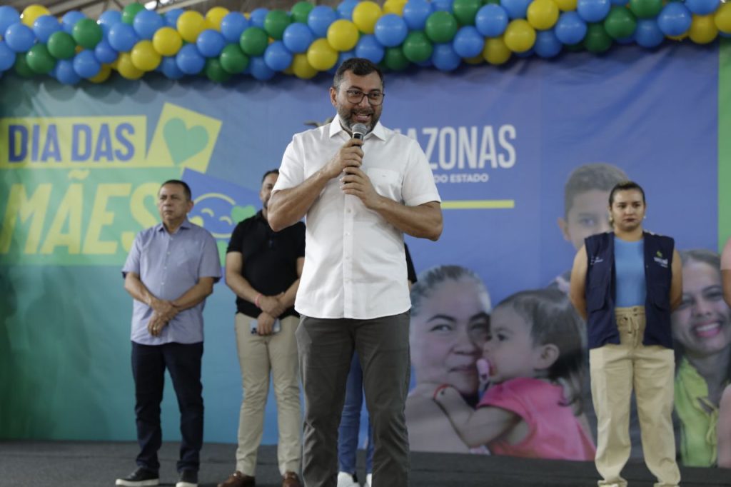 “Essa entrega é essencial”, diz uma das mães contempladas com a entrega de ‘kits bebês’ e cestas básicas 10 WhatsApp Image 2025 05 10 at 153746 1024x682 1