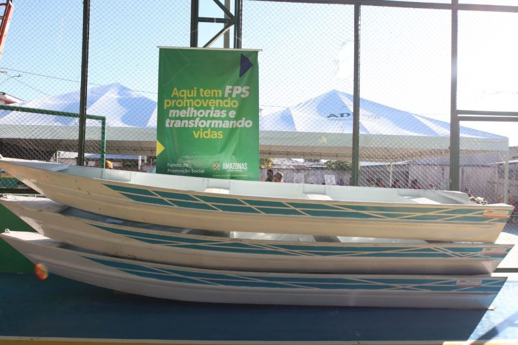Em Tapauá, governador Wilson Lima fomenta setor primário com entregas de equipamentos e repasse de recursos em mais de R$ 2 milhões 9 WhatsApp Image 2025 05 22 at 105703 1024x682 1