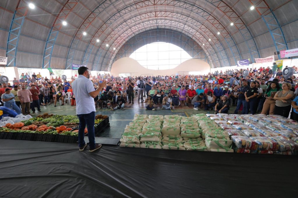 Em Rio Preto da Eva, governador Wilson Lima destina mais de R$ 1,5 milhão para impulsionar a produção rural 14 WhatsApp Image 2025 05 27 at 160435 1024x682 1