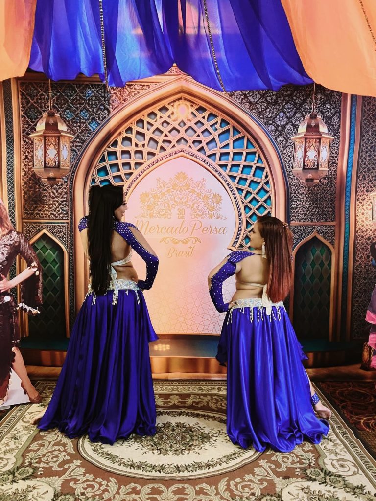 Teatro da Instalação apresenta espetáculo de dança do ventre em ‘Noite Árabe’ 6 cultura noite arabe foto divulgacao 1 768x1024 1