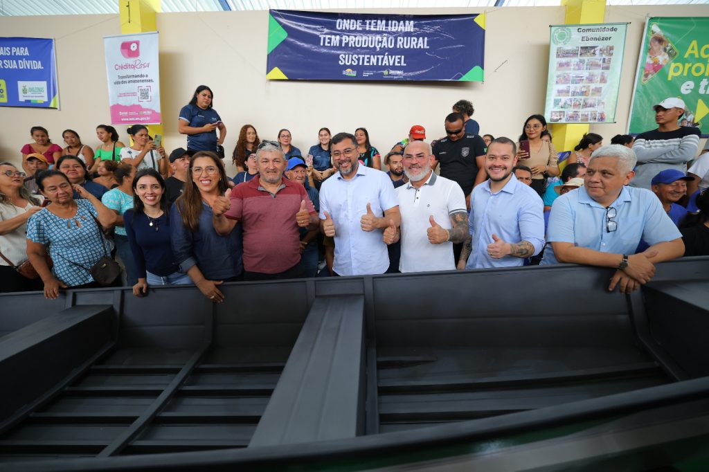 Em Itacoatiara, Governador Wilson Lima destina R$ 2,8 milhões em investimentos para setor primário 15 30bdf91f a363 456b 9b4c 251f421660ff 1024x682 1