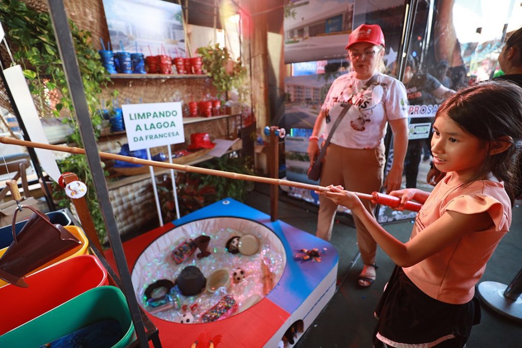 Festival de Parintins 2025: Estande do Prosai na Estação da Cultura recebe cerca de 4,2 mil pessoas, em quatro dias 10 82c3e739 c164 4af1 af18 8fa4134f95ad 1024x683 1