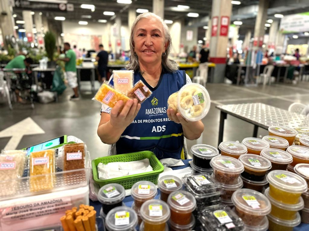 Feiras de Produtos Regionais da ADS terão programação alterada nesta semana devido ao feriado nacional 5 ADS Feira de produtos regionais Foto Ruth Juca03 1 1024x768 1