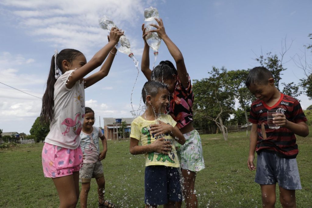 Água de qualidade transforma a rotina de moradores da zona rural de Nhamundá 6 Agua de qualidade transforma a rotina de moradores da zona rural de Nhamunda 2 foto Alex Pazuello Secom 1024x682 1