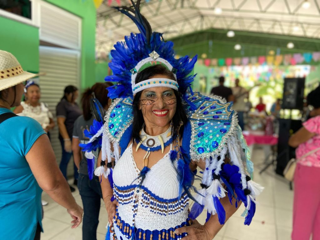 Alegria e descontração: Arraial da FUnATI anima público idoso com apresentações de grupos de dança e música ao vivo 7 Arraial da FUnATI Euda Tavares 1024x768 1