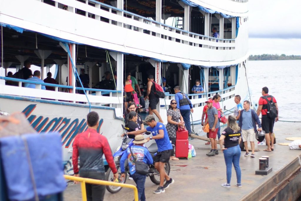 Festival de Parintins 2025: Arsepam define esquema operacional das embarcações para Ilha Tupinambarana 9 Arsepam fiscaliza embarcacoes Foto Divulgacao 1024x683 1