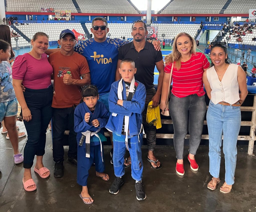 Atletas do Projeto Mais Vida conquistam medalhas de prata em Campeonato de Jiu-Jitsu 6 Atletas do Projeto Mais Vida conquistam medalhas de prata em Campeonato de Jiu Jitsu 3 1024x847 1