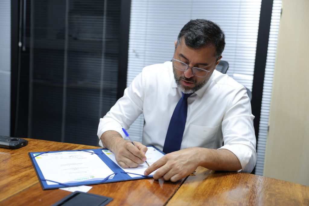Governador Wilson Lima assina convênio para a construção de centro de recreação em Codajás 6 Centro de Lazer em Codajas Foto Diego Peres Secom 2 1024x682 1