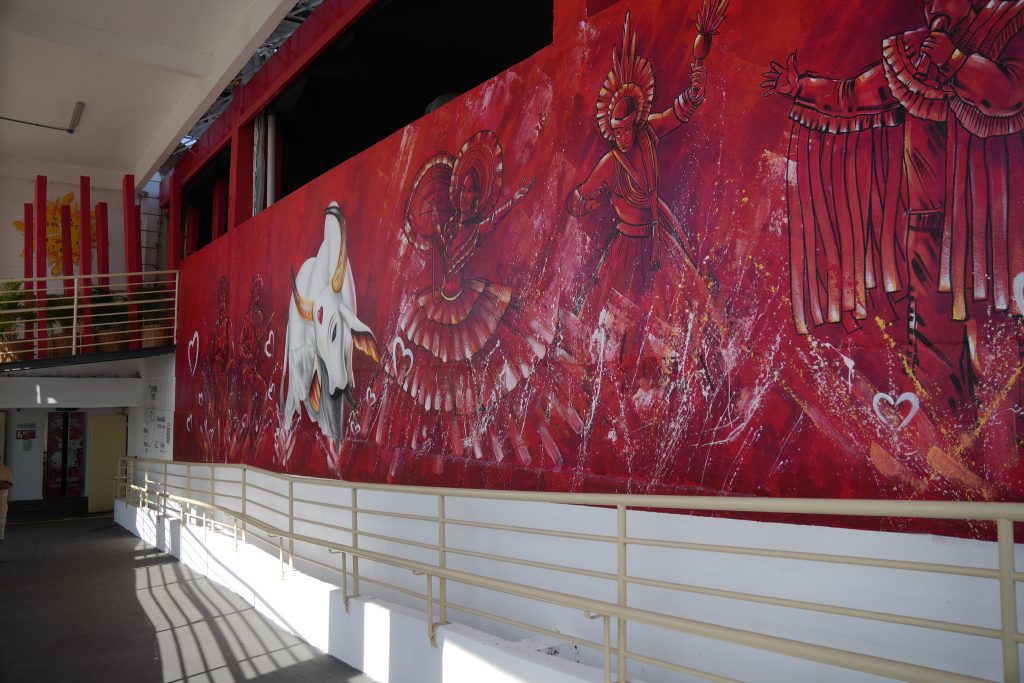 Festival de Parintins 2025: Visita guiada ao Bumbódromo inicia na quarta-feira 8 Cultura visita guiada foto Aguilar Abecassis Secreteria de Estado de Cultura e Econonia Criativa 5 1024x683 1
