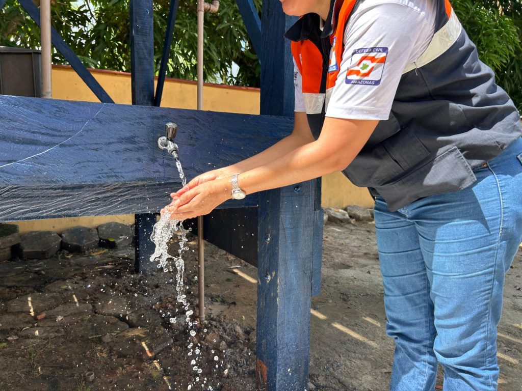Festival de Parintins 2025: Defesa Civil promove ponto de hidratação para o público 6 DC AGUA BOA PIN FOTOS KAROL BARROS 4 1024x768 1
