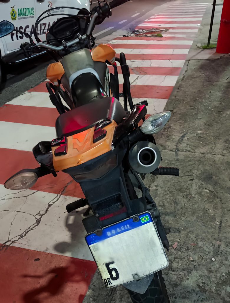 Detran-AM: Homem é apresentado no 1º DIP por adulteração de placa de motocicleta 5 Detran AM Moto Adulterada Creditos Divulgacao Detran AM 1 780x1024 1