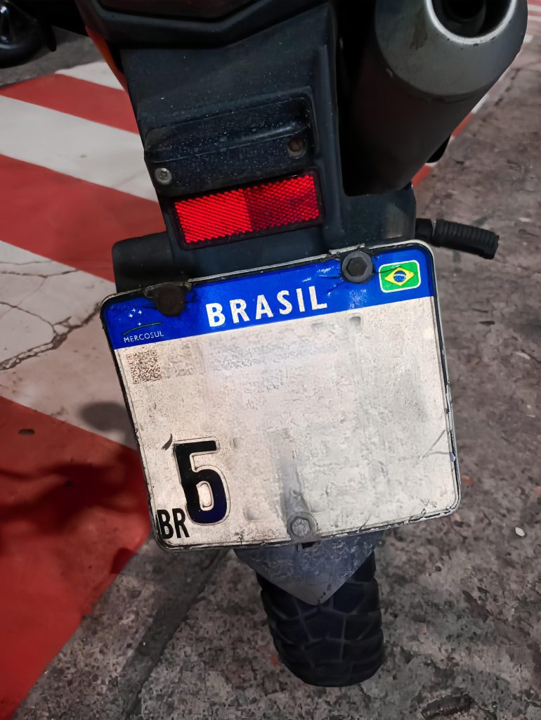Detran-AM: Homem é apresentado no 1º DIP por adulteração de placa de motocicleta 4 Detran AM Moto Adulterada Creditos Divulgacao Detran AM 770x1024 1