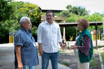 Diretor presidente e servidores do Ipaam Foto 2 02 06 2025 1024x681 1
