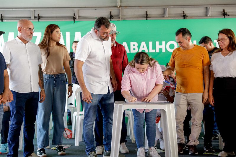 Subvenção Econômica da Juta e Malva: Governo do Amazonas lança edital para pagamento das safras 2024/2025 5 Edital da Juta e Malva Foto Alex Pazuello Secom 2