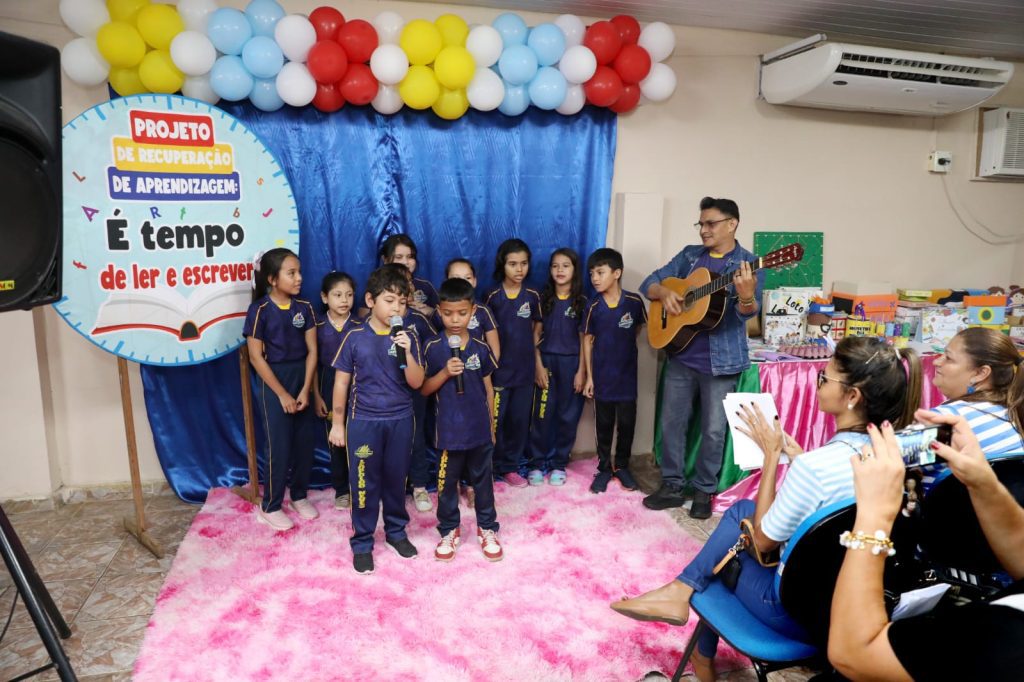 Escolas de Manacapuru estimulam habilidades de alunos com projeto de recuperação de aprendizagem 10 Educacao Projeto Recuperacao de aprendizagem Foto Euzivaldo Queiroz 1024x682 1