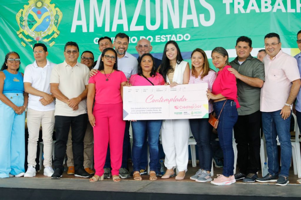 Em Barreirinha, governador Wilson Lima entrega implementos agrícolas para fortalecer cadeias produtivas da região 18 Em Barreirinha governador Wilson Lima entrega implementos agricolas para fortalecer cadeias produtivas da regiao 7 foto Arthur Castro Secom 1024x682 1