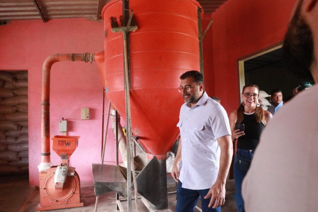 Em Urucará, governador Wilson Lima destina mais de R$ 700 mil para fortalecer setor primário 9 Em Urucara governador Wilson Lima destina mais de R 700 mil para fortalecer setor primario 2 Foto Mauro Neto Secom 1024x682 1