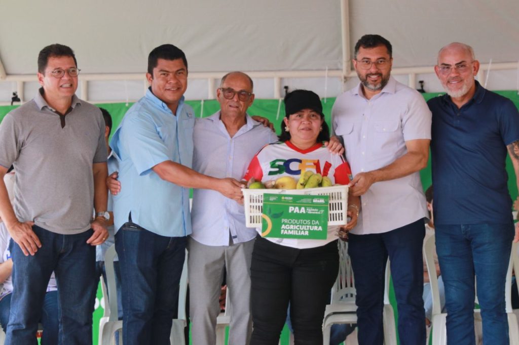 Em Urucará, governador Wilson Lima destina mais de R$ 700 mil para fortalecer setor primário 11 Em Urucara governador Wilson Lima destina mais de R 700 mil para fortalecer setor primario 4 Foto Mauro Neto Secom 1024x682 1