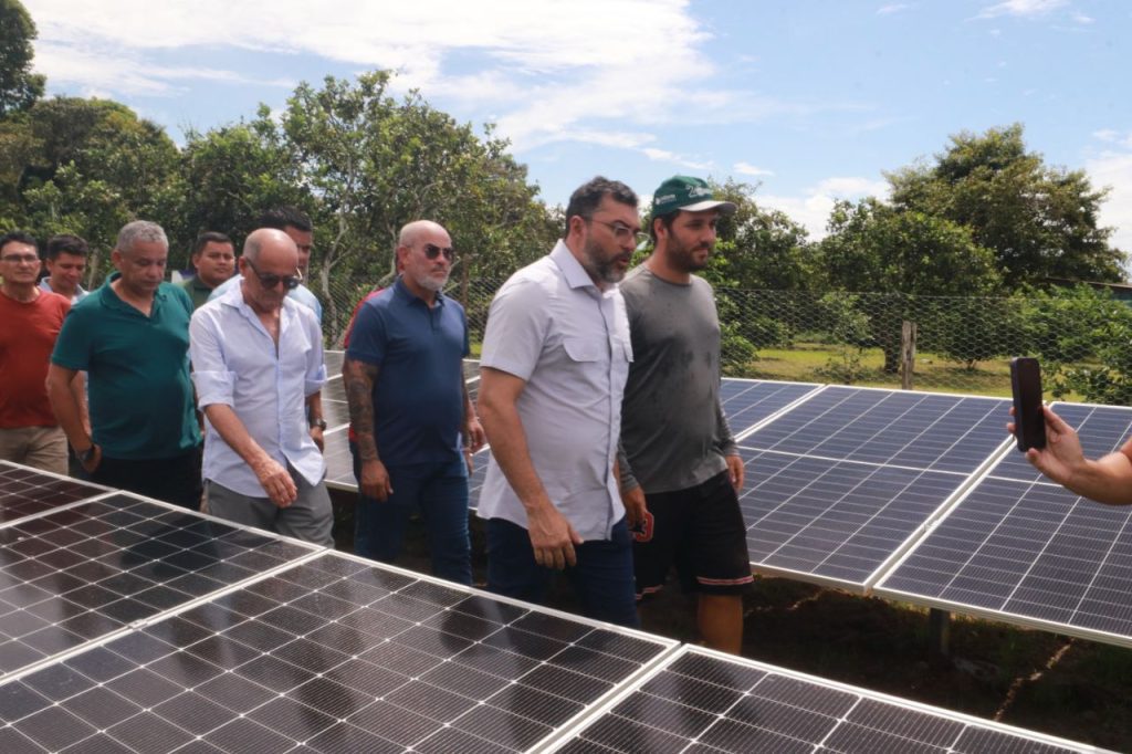Em Urucará, governador Wilson Lima destina mais de R$ 700 mil para fortalecer setor primário 12 Em Urucara governador Wilson Lima destina mais de R 700 mil para fortalecer setor primario 6 Foto Mauro Neto Secom 1024x682 1