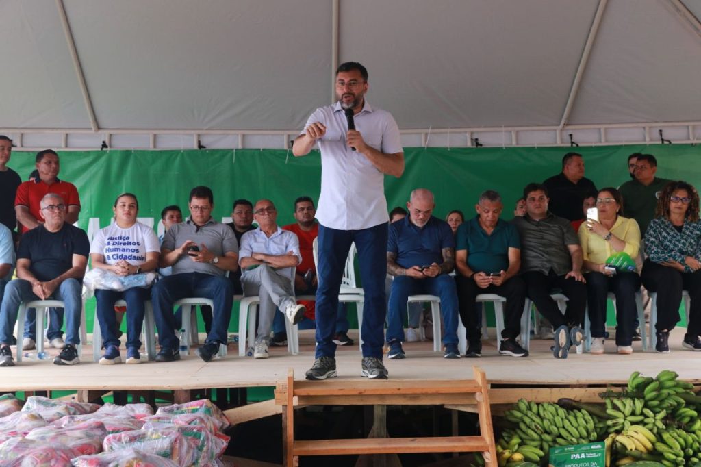 Em Urucará, governador Wilson Lima destina mais de R$ 700 mil para fortalecer setor primário 13 Em Urucara governador Wilson Lima destina mais de R 700 mil para fortalecer setor primario 8 Foto Mauro Neto Secom 1024x682 1
