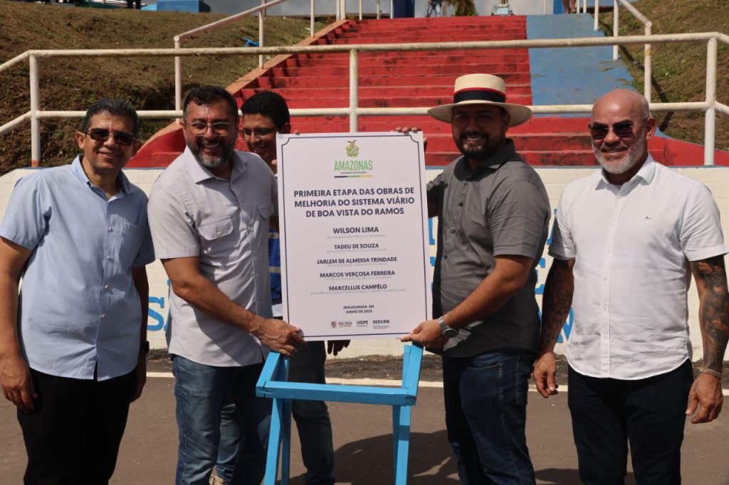 Governador Wilson Lima entrega sistema viário e estádio em Boa Vista do Ramos em agenda por municípios do Baixo Amazonas 8 Entregas Boa Vista do Ramos Foto Mauro Neto 3 1024x682 1