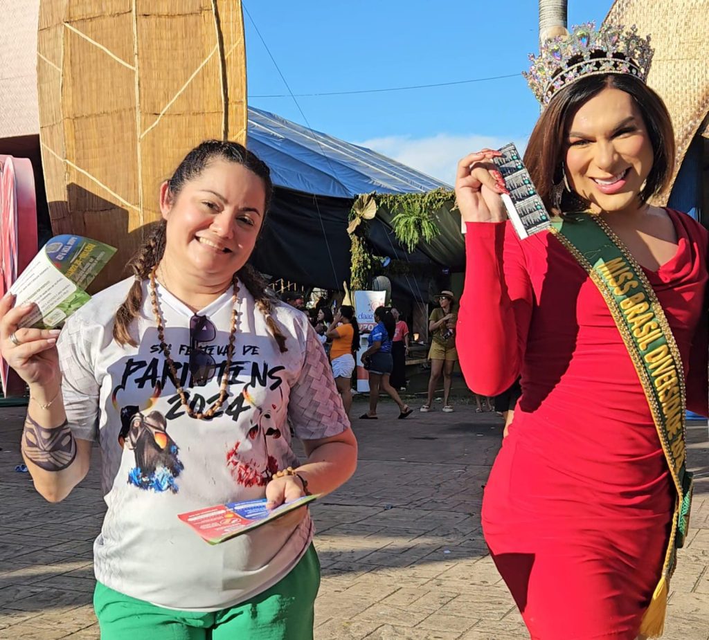Muito além de dengue e malária: FVS-RCP celebra 21 anos fortalecendo resposta a emergências de saúde pública no Amazonas 20 FVS RCP Prevencao ao HIV em Parintins FOTO Girlene Medeiros FVS RCP 2 1024x925 1