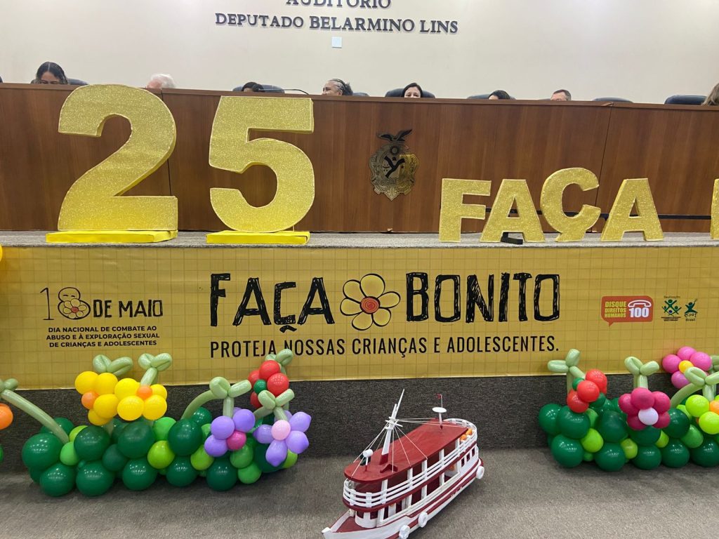 Faça Bonito: FVS-RCP reforça importância do enfrentamento à violência sexual contra crianças e adolescentes durante seminário 11 FVS RCP Seminario Estadual 18 de Maio Faca onito FOTO Leticia Araujo FVS RCP 8 1 1024x768 1