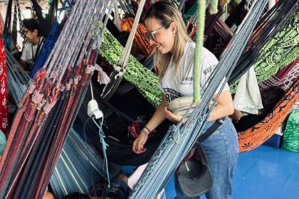 Festival de Parintins 2025 Seas orienta populacao sobre protecao de criancas e adolescentes nas embarcacoes com destino a Parintins 2 1024x812 1