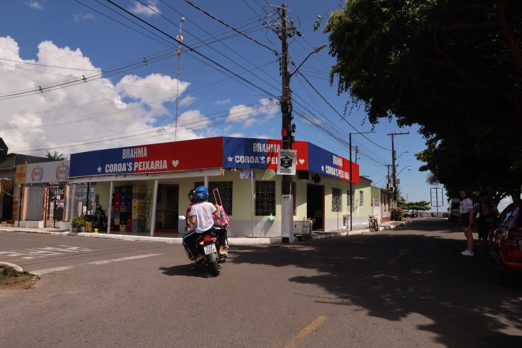 Festival de Parintins 2025: Comércio da cidade já está preparado para receber turistas e torcedores 10 Festival de Parintins 2025 Comercio da cidade ja esta preparado para receber turistas e torcedores 10 foto Mauro Neto Secom 1024x683 1