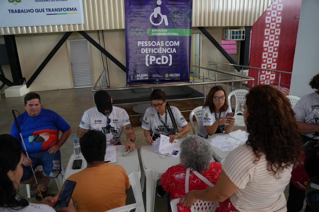 Festival de Parintins 2025: Pessoas com Deficiência recebem pulseiras credenciadas para Festa dos Visitantes 7 Foto Aguilar Abecassis Cultura1 1024x682 1