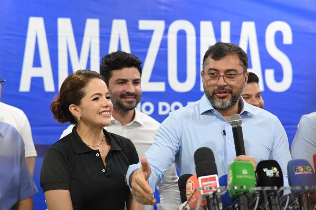 Governador Wilson Lima entrega mil títulos no Vale do Sinai e ultrapassa 19 mil famílias com imóveis regularizados no Amazonas 13 Governador Wilson Lima entrega mil titulos no Vale do Sinai e ultrapassa 19 mil familias com imoveis regularizados no Amazonas 12 foto Janailton Falcao Secom 1024x682 1