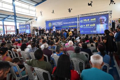 Governador Wilson Lima entrega mil titulos no Vale do Sinai e ultrapassa 19 mil familias com imoveis regularizados no Amazonas 8 foto Janailton Falcao Secom 1024x682 1