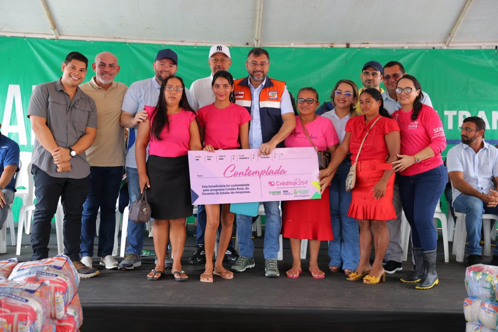 Governador Wilson Lima fortalece setor primário e fomenta empreendedorismo feminino em Anamã 9 Governador Wilson Lima fortalece setor primario e fomenta empreendedorismo feminino em Anama 3 Foto Diego Peres Secom 1 1024x683 1